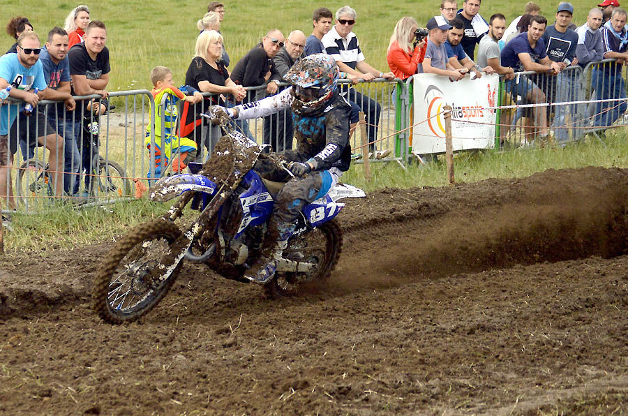 doyen-benjamin-ampl-vaux-sur-sure